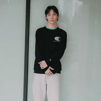 美国《Champion x Dover Street Market Ginza》2024秋冬休闲时尚男女装