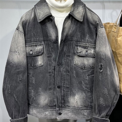 市场上装-夹克-休闲夹克