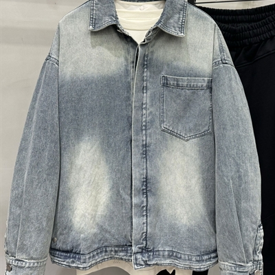 市场上装-夹克-休闲夹克