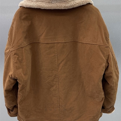 市场上装-夹克-休闲夹克