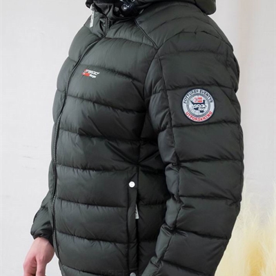 市场上装-棉衣/羽绒服-商务棉服