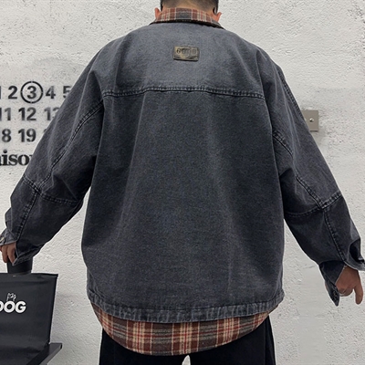 市场上装-夹克-休闲夹克