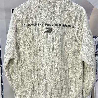 市场上装-夹克-休闲夹克