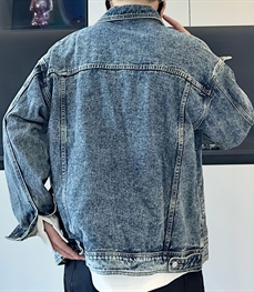 市场上装-夹克-休闲夹克