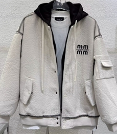 市场上装-夹克-休闲夹克