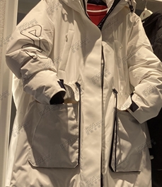 运动品牌-棉衣/羽绒-女运动棉服【实拍】