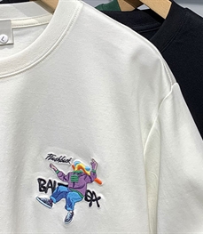 市场上装-T恤-休闲T恤