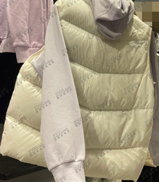 运动品牌-棉衣/羽绒-女运动棉服【实拍】