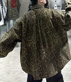 市场上装-衬衫-休闲衬衫