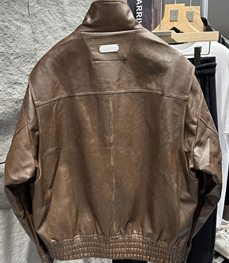 市场上装-皮衣-休闲皮衣