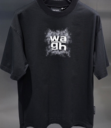 市场上装-T恤-欧货T恤