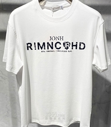 市场上装-T恤-欧货T恤