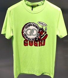 市场上装-T恤-欧货T恤