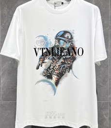 市场上装-T恤-欧货T恤