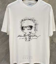 市场上装-T恤-欧货T恤