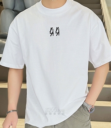 市场上装-T恤-欧货T恤