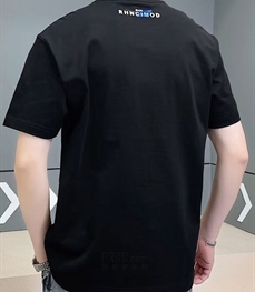 市场上装-T恤-欧货T恤