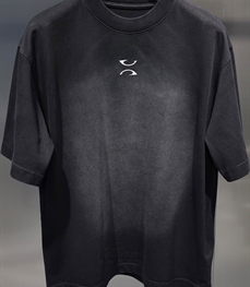 市场上装-T恤-欧货T恤