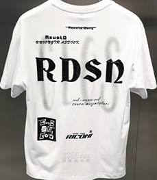 市场上装-T恤-欧货T恤