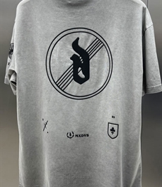 市场上装-T恤-欧货T恤