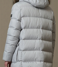 市场上装-棉衣/羽绒服-商务棉服