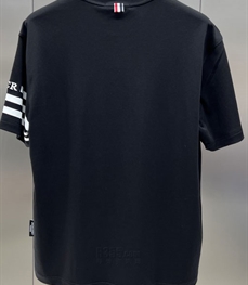 市场上装-T恤-欧货T恤