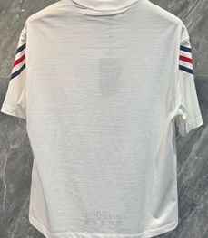 市场上装-T恤-欧货T恤