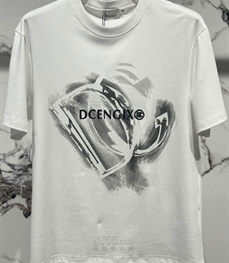 市场上装-T恤-欧货T恤