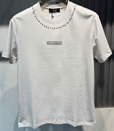 市场上装-T恤-欧货T恤