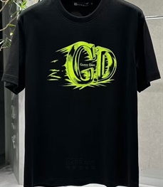 市场上装-T恤-欧货T恤