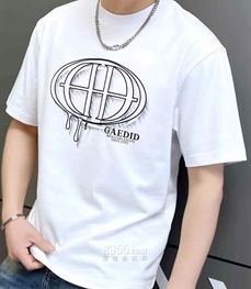 市场上装-T恤-欧货T恤