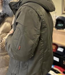 市场上装-棉衣/羽绒服-商务棉服
