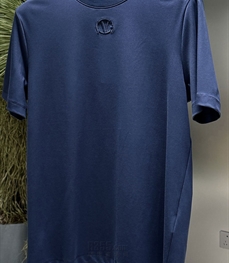 市场上装-T恤-欧货T恤