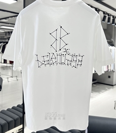 市场上装-T恤-欧货T恤