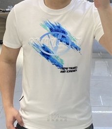 市场上装-T恤-欧货T恤