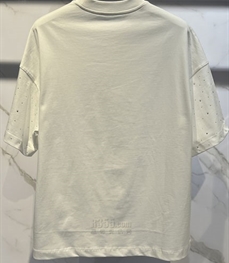 市场上装-T恤-欧货T恤