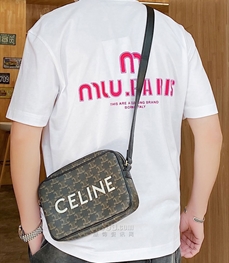 市场上装-T恤-欧货T恤