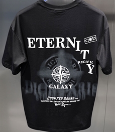 市场上装-T恤-欧货T恤