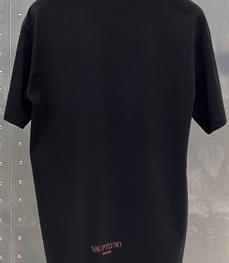 市场上装-T恤-欧货T恤