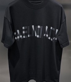 市场上装-T恤-欧货T恤