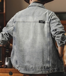 市场上装-夹克-休闲夹克