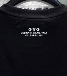 市场上装-T恤-欧货T恤