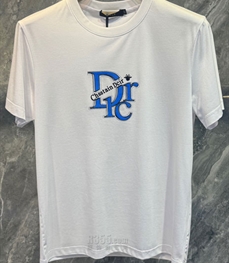 市场上装-T恤-欧货T恤