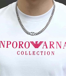 市场上装-T恤-欧货T恤