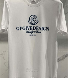 市场上装-T恤-欧货T恤