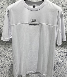 市场上装-T恤-欧货T恤