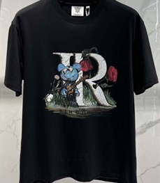 市场上装-T恤-欧货T恤