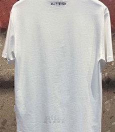 市场上装-T恤-欧货T恤