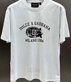 市场上装-T恤-欧货T恤