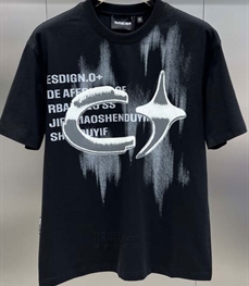 市场上装-T恤-欧货T恤